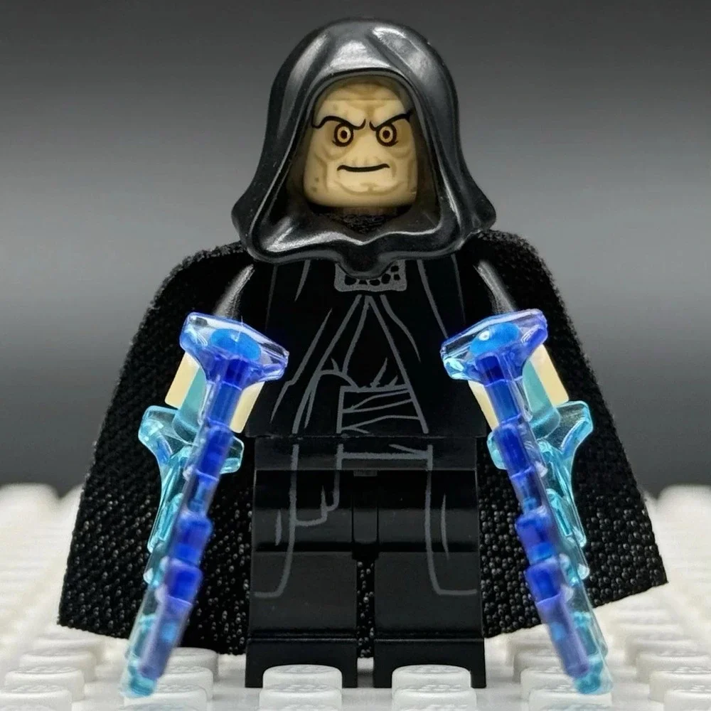LEGO Star Wars Emperor Palpatine Minifigure with Force Lightning sw0631a